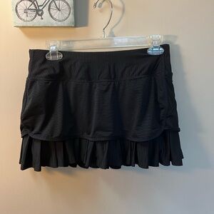 Athleta black layered Skort Size Small